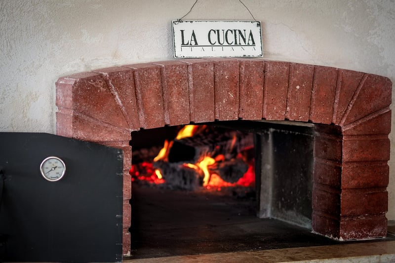 Wood-fired Oven